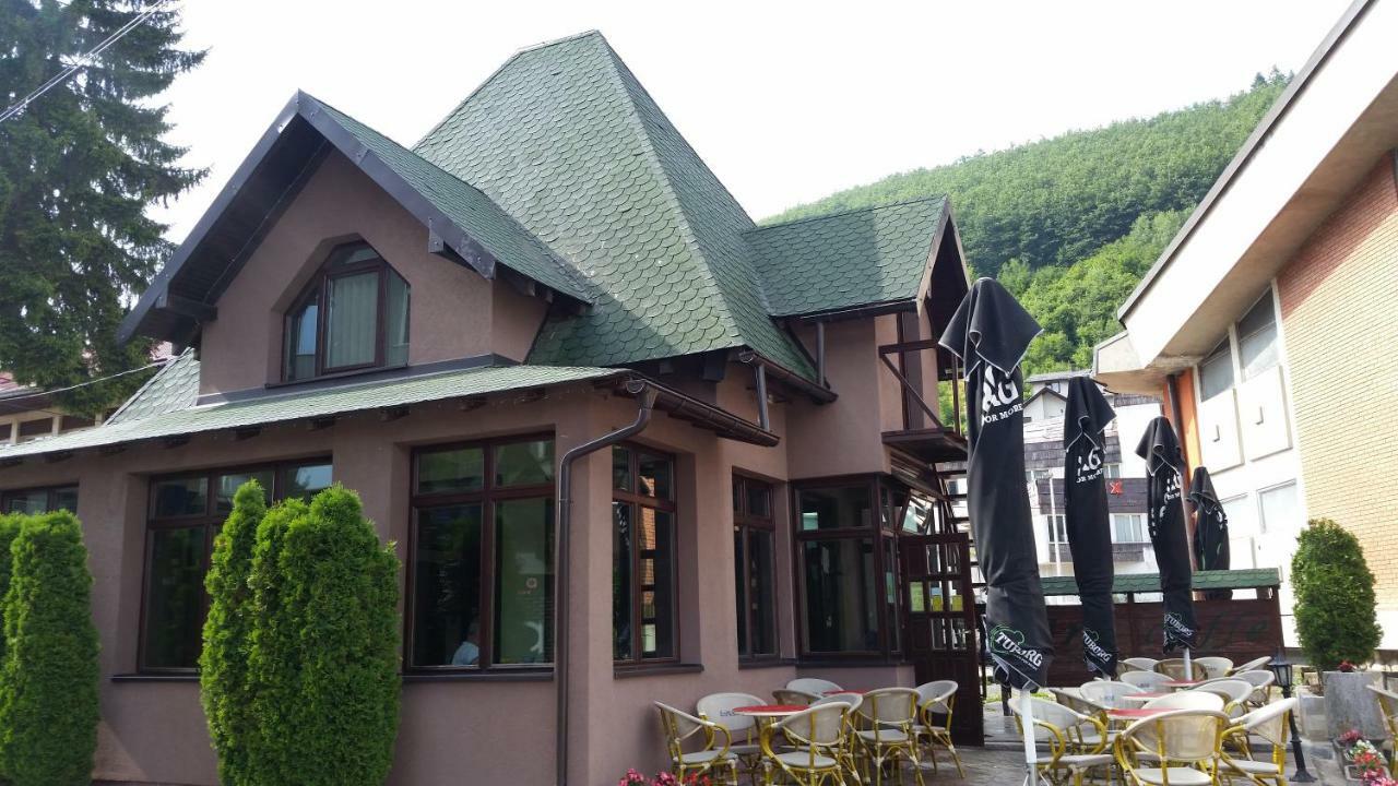Art Hotel Nova Varoš Eksteriør billede
